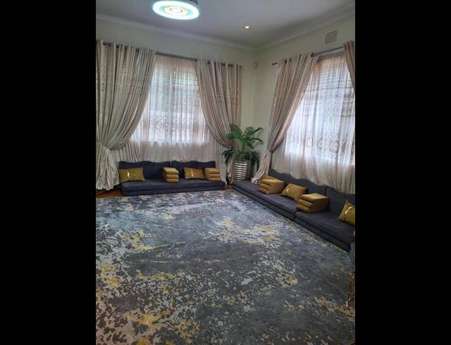 3 BEDROOM PROPERTY TO RENT IN GREENSIDE
